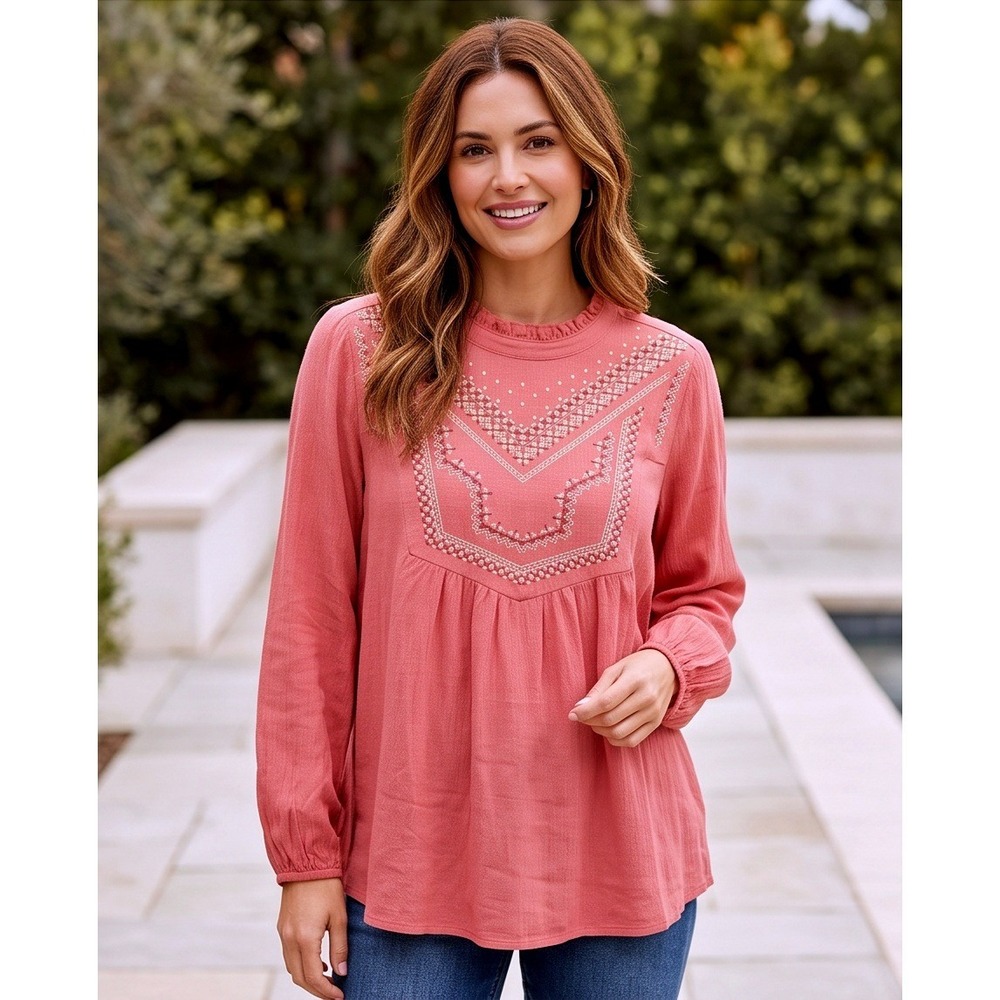 Torrid 1 Crinkle Gauze Relaxed Embroidered‎ Blouse 1X 14-16 Baked Apple Pink NWT